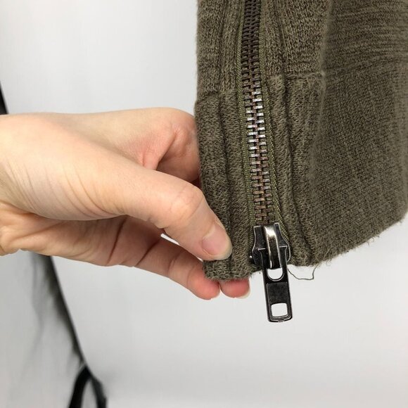 Free People Highway Vest in olive green Heathered knit studded neck LG - Picture 7 of 16